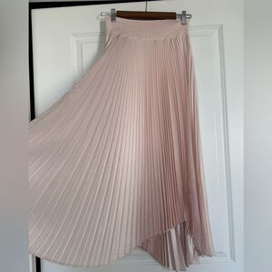 Elie Tahari blush pink silky asymmetrical pleated midi skirt. Brand new.